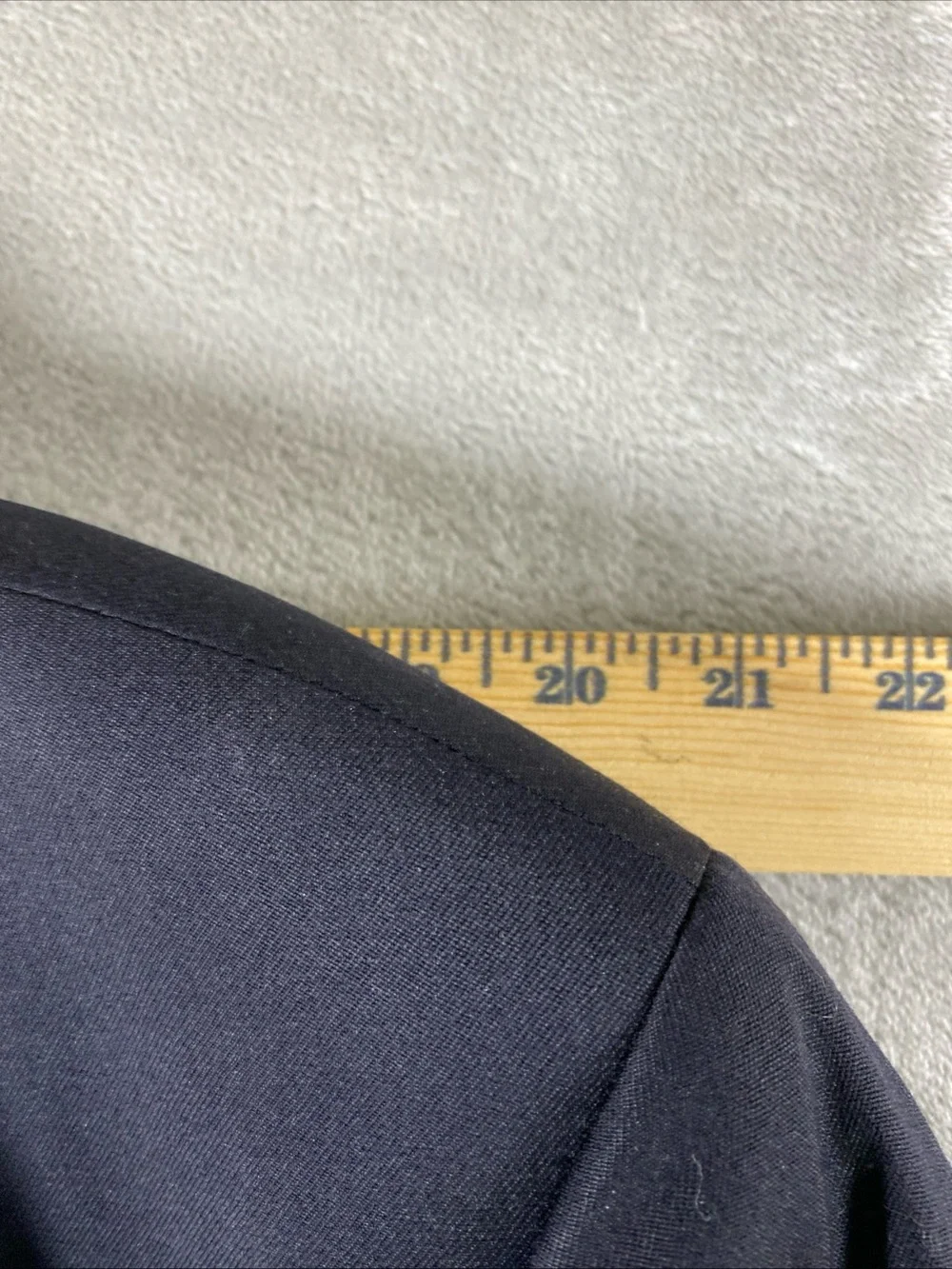 Valentino‎ Men’s 44R Navy Single-Breasted Blazer with Gold Logo Buttons Classic